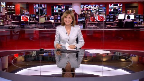 Fiona Bruce - BBC News Presenter (16)