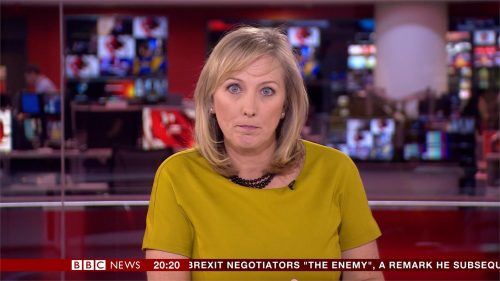 Martine Croxall - BBC News Presenter (3)