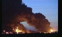 news-events-2005-grabs-oil-depot-fire-30297