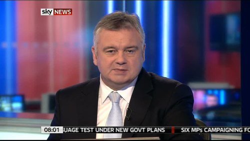 Eamonn Holmes signs a new contract with Sky News