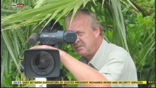 Mick Deane - Sky News Camerman - Images (7)