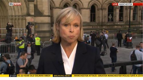 Manchester Attack - Sky News (31)