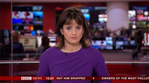 Rebecca Jones - BBC News Presenter (2)