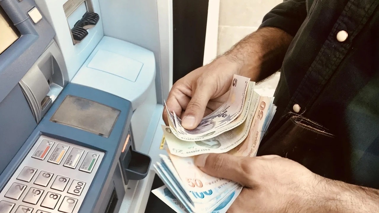 Emekli Maaşı Ödeme Tarihleri Değişti