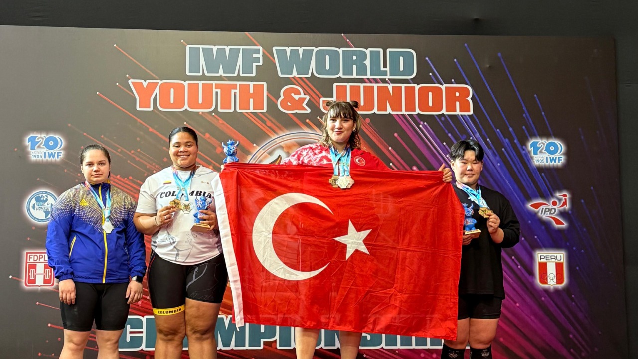 Fatmagül Çevik’ten Altın Zafer: Dünya Halter Şampiyonu Oldu!